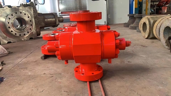 Valve de porte d'acier au carbone Ventilateur manuel plat 4 1/16 pouces Pression 10000PSI