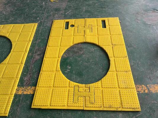 Fabrication supérieure avec une fabrication précise Polyuréthane 30 mm d'épaisseur Table rotative Anti-Slip Mat