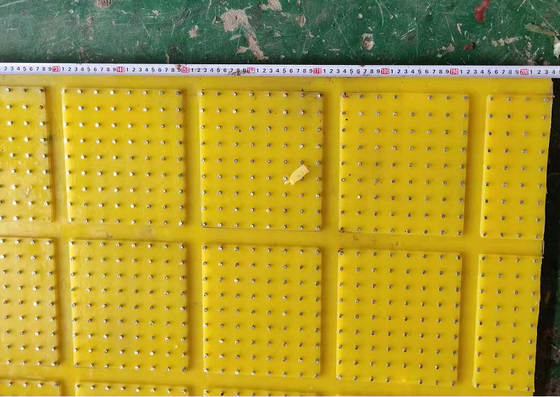 Matériau de première qualité sélectionné Polyuréthane épaisseur 30 mm Table rotative tapis antidérapant