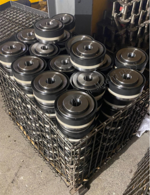 Piston de pompe collé de boue de double uréthane de dureté RS F-1600 AISI4140